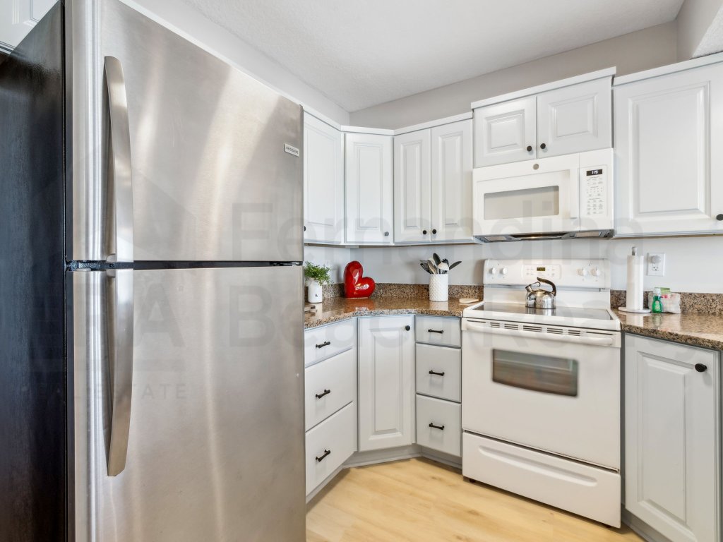 Brilliantly Decorated Condo for Your Perfect Beach Escape Vacation Rental in Fernandina Beach - RedAwning