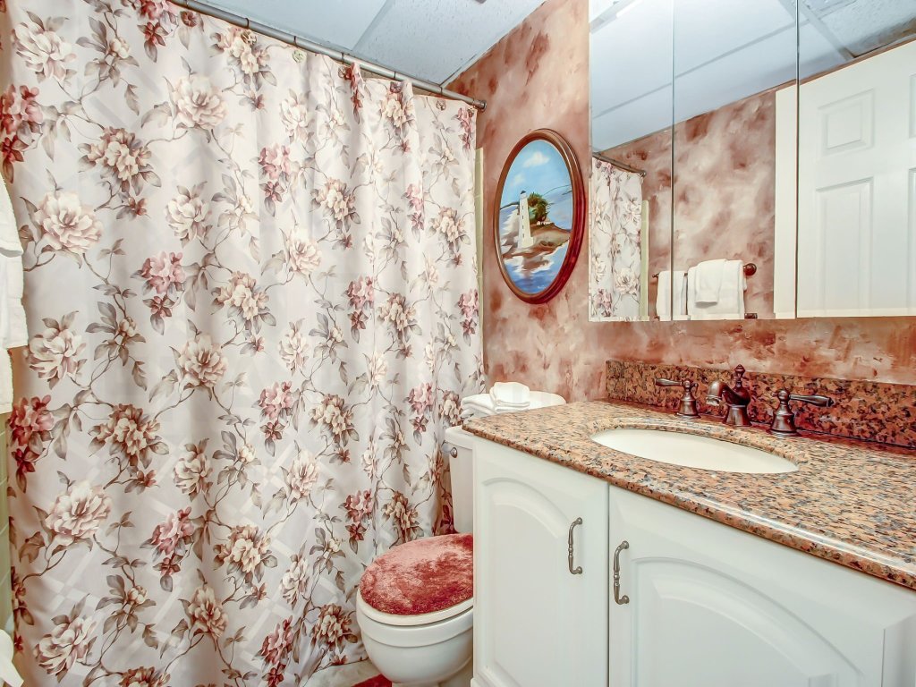 Tropical Paradise Condo with Corner Shore View Vacation Rental in Fernandina Beach - RedAwning