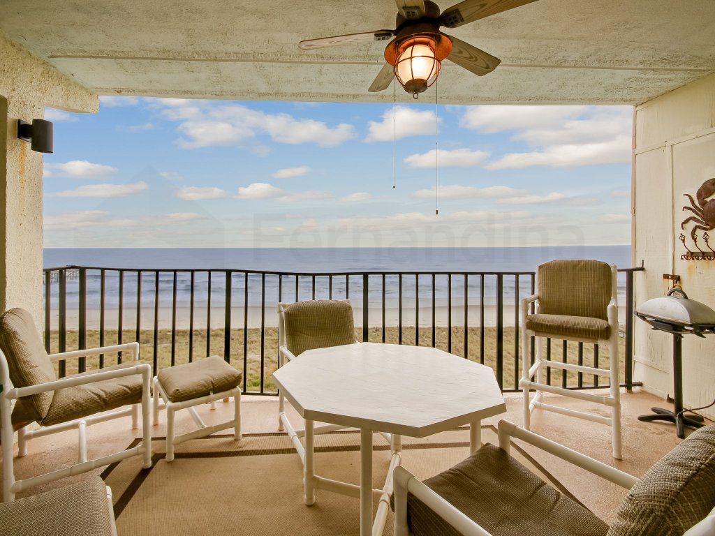 Redecorated Foreshore Condo with Spacious Balcony Vacation Rental in Fernandina Beach - RedAwning