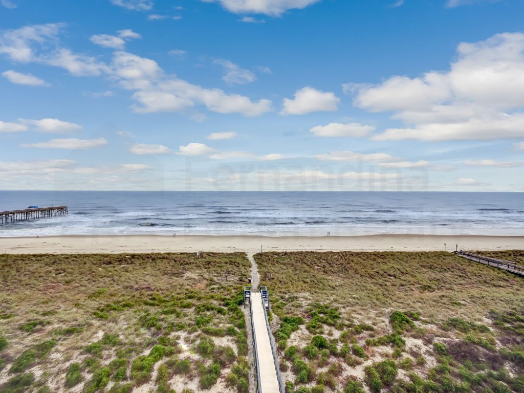 Redecorated Foreshore Condo with Spacious Balcony Vacation Rental in Fernandina Beach - RedAwning