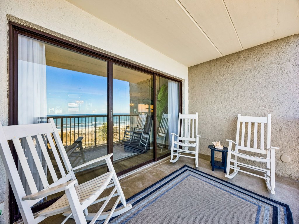 Tastefully Decorated Condo with Scenic Beach Views Vacation Rental in Fernandina Beach - RedAwning