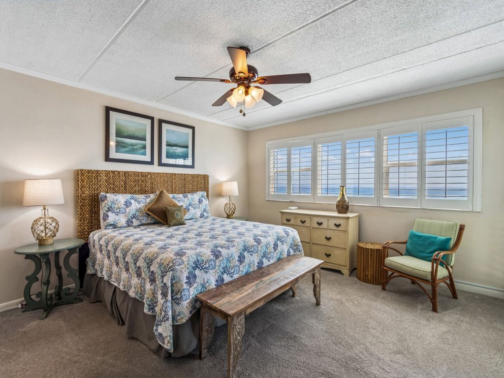 Upper Unit Condo Overlooking Both the Ocean Pier and Swimming Pool Vacation Rental in Fernandina Beach - RedAwning