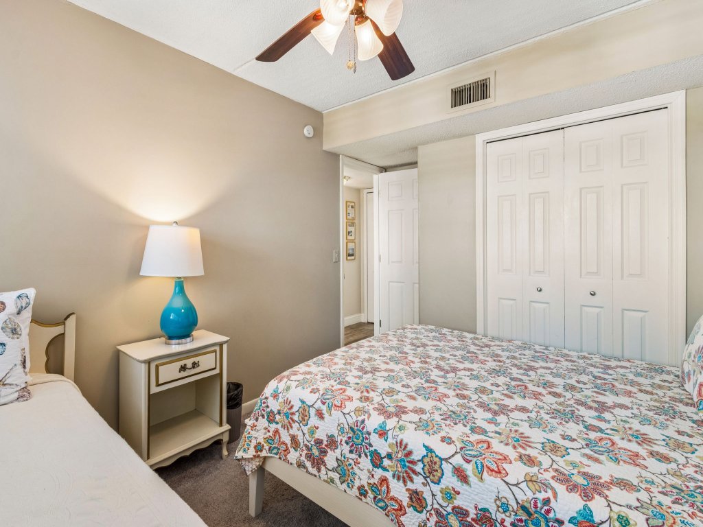 Upper Unit Condo Overlooking Both the Ocean Pier and Swimming Pool Vacation Rental in Fernandina Beach - RedAwning