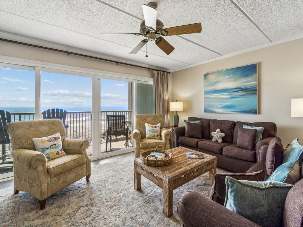 Upper Unit Condo Overlooking Both the Ocean Pier and Swimming Pool Vacation Rental in Fernandina Beach - RedAwning
