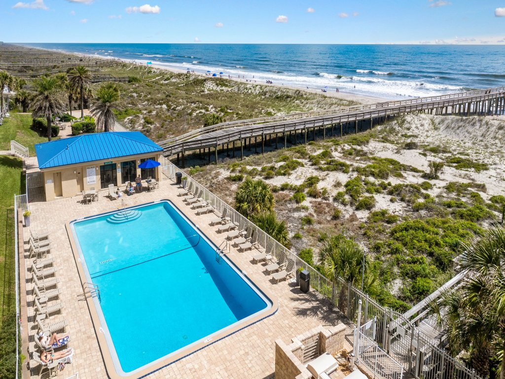 Upper Unit Condo Overlooking Both the Ocean Pier and Swimming Pool Vacation Rental in Fernandina Beach - RedAwning