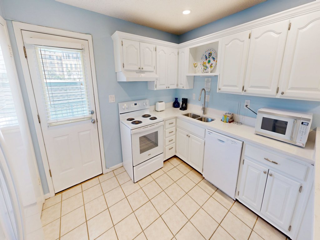 Venus 314 is a Gulf Side 2 BR on Okaloosa Island Vacation Rental in Fort Walton Beach - RedAwning