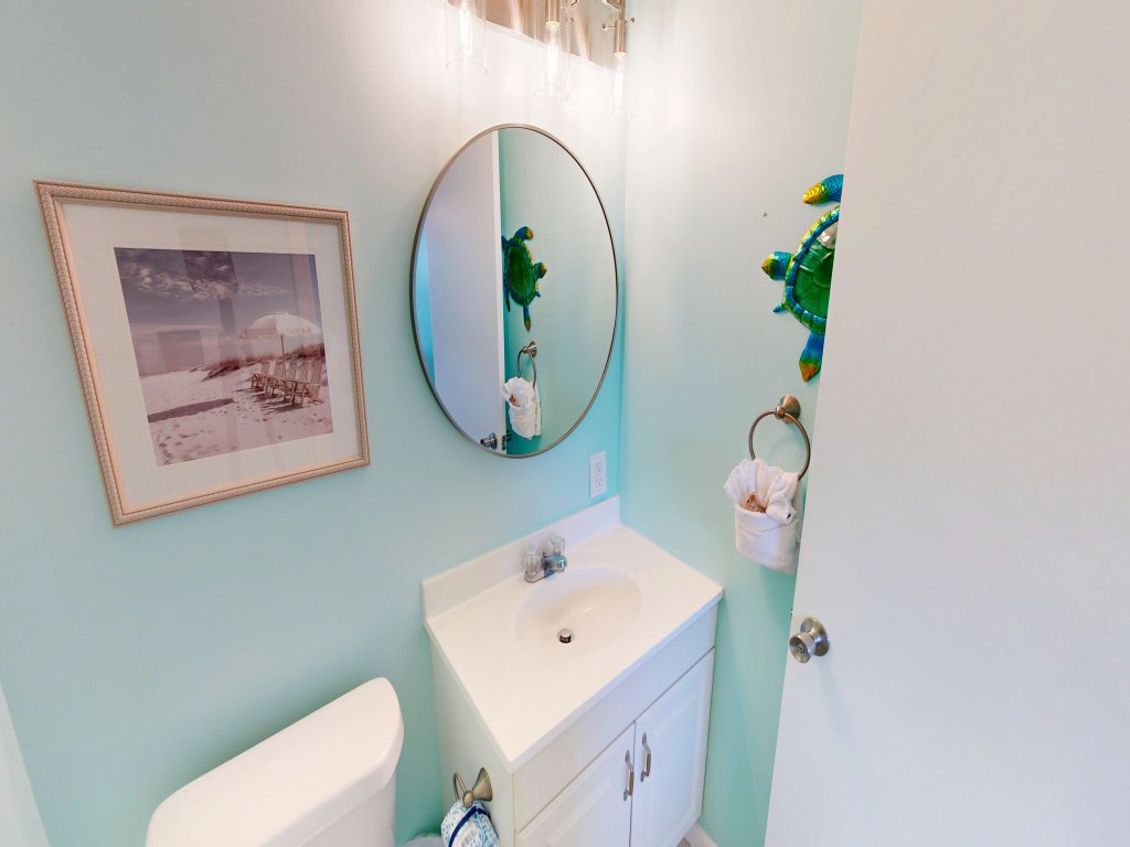 Venus 314 is a Gulf Side 2 BR on Okaloosa Island Vacation Rental in Fort Walton Beach - RedAwning