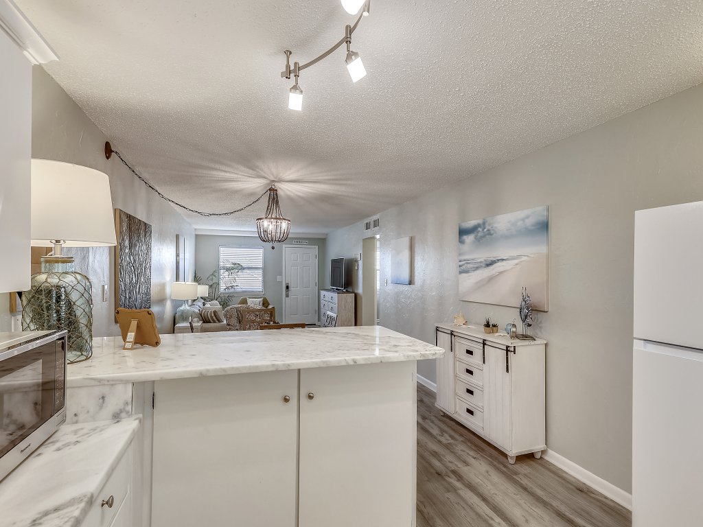 Venus 206 is a 1 BR on Okaloosa Island steps from the pool and easy beach access Vacation Rental in Fort Walton Beach - RedAwning