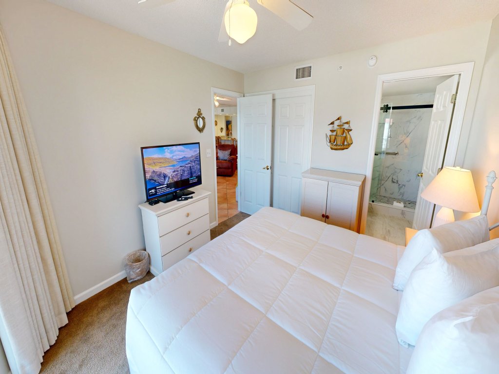 Seacrest 605 is a 2 BR Gulf Front on Okaloosa Island Vacation Rental in Fort Walton Beach - RedAwning