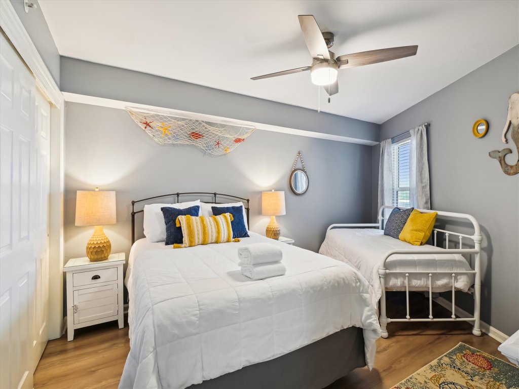 Seacrest 501B is a Gulf Front 2 BR on Okaloosa Island Vacation Rental in Fort Walton Beach - RedAwning