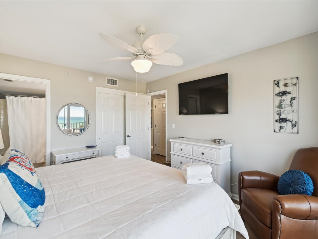 Seacrest 501B is a Gulf Front 2 BR on Okaloosa Island Vacation Rental in Fort Walton Beach - RedAwning