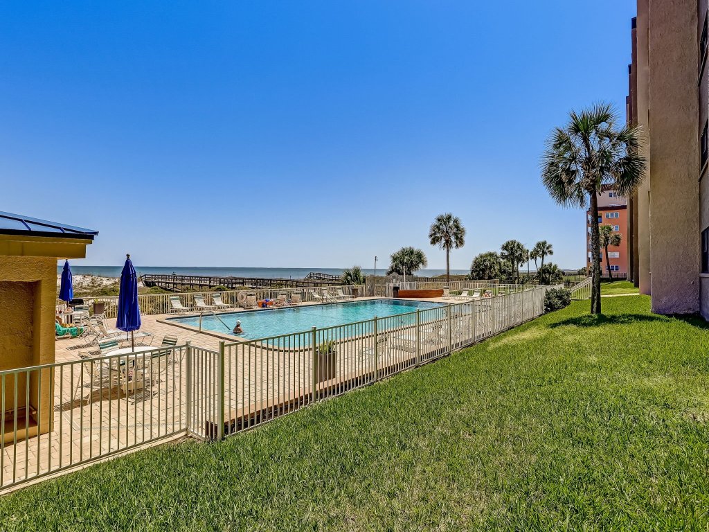 Enchanting Ground Unit Condo Few Steps Away from the Ocean Side Vacation Rental in Fernandina Beach - RedAwning