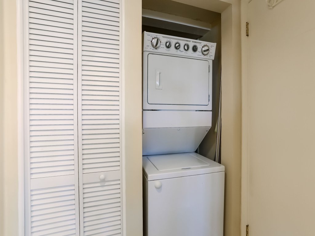 Enchanting Ground Unit Condo Few Steps Away from the Ocean Side Vacation Rental in Fernandina Beach - RedAwning