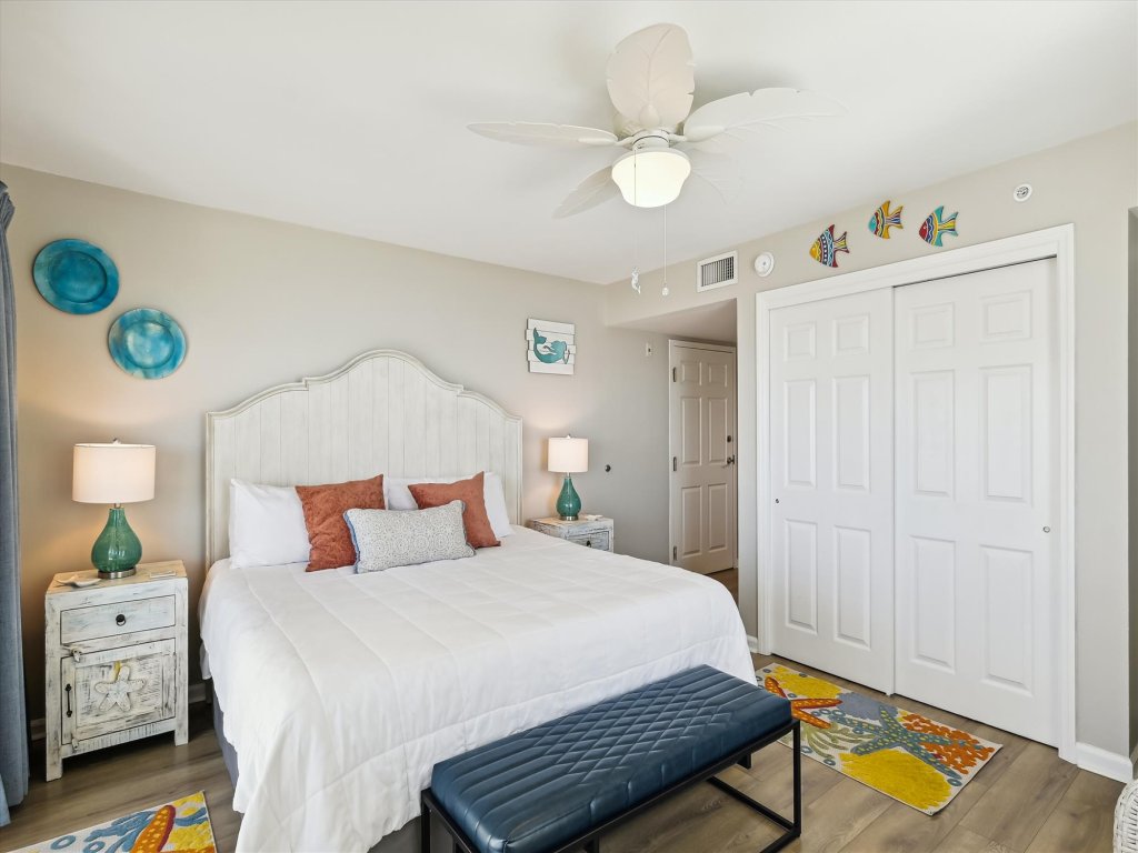 Seacrest 501AB is a Gulf Front 3 BR on Okaloosa Island Vacation Rental in Fort Walton Beach - RedAwning