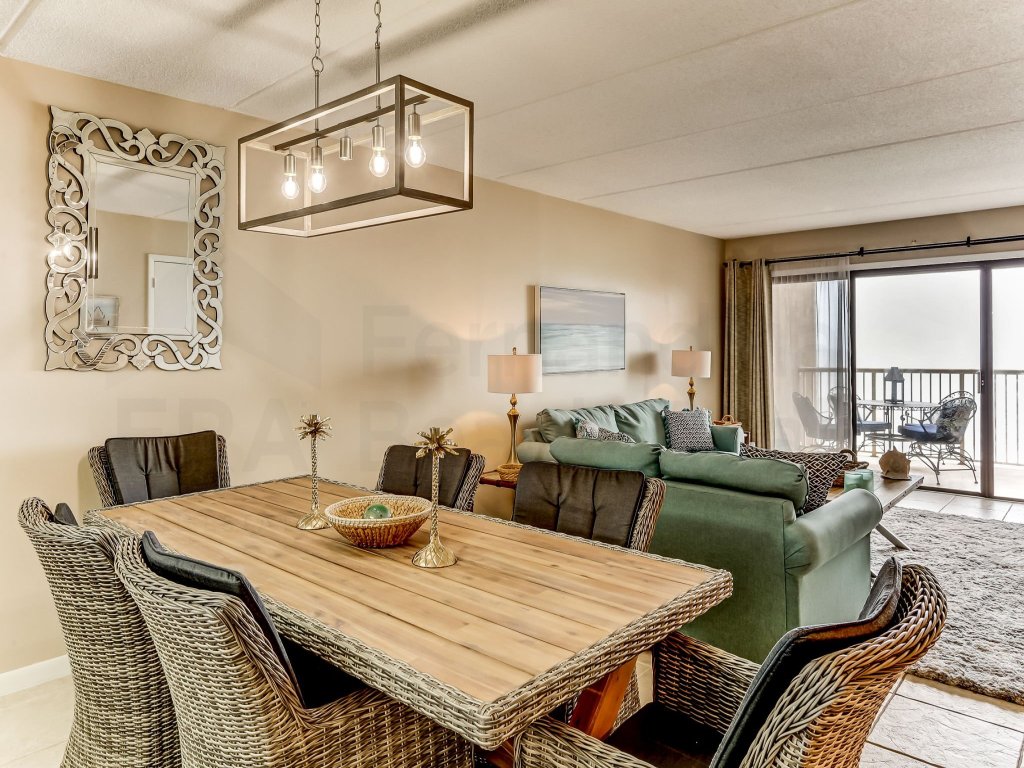 Comfy Upper Unit Condo to Enjoy the Beach or the Fishing Vacation Rental in Fernandina Beach - RedAwning