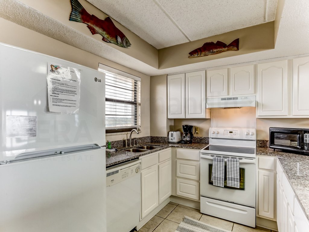 Comfy Upper Unit Condo to Enjoy the Beach or the Fishing Vacation Rental in Fernandina Beach - RedAwning