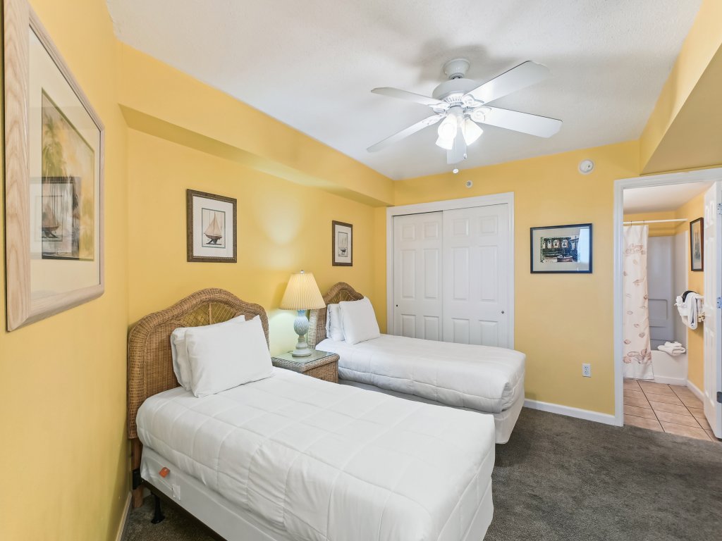 Seacrest 402 is a 2 BR Gulf Front on Okaloosa Island Vacation Rental in Fort Walton Beach - RedAwning