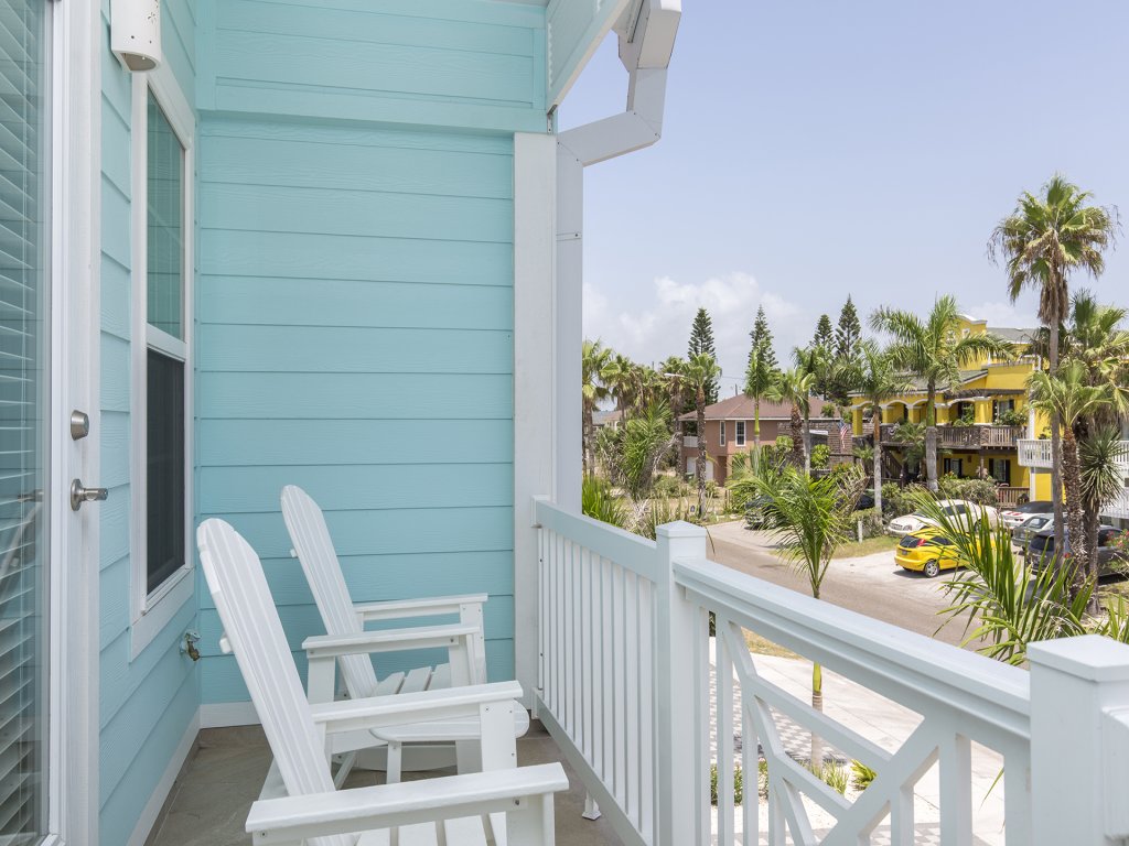 113C E. Cora Lee Vacation Rental in South Padre Island - RedAwning