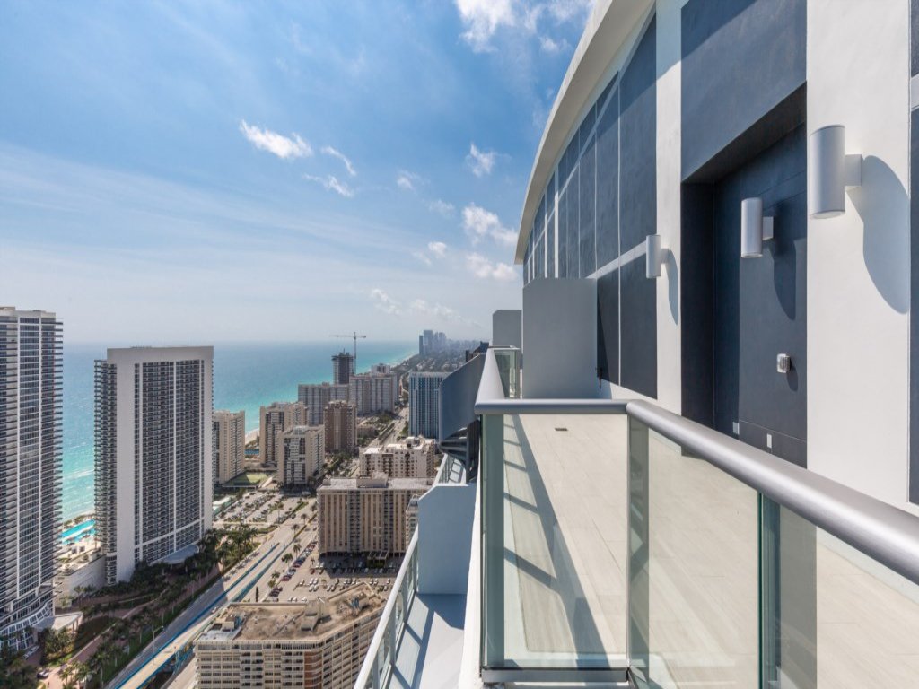 2BR Penthouse Ocean View at Hyde Beach House Vacation Rental in Florida - RedAwning