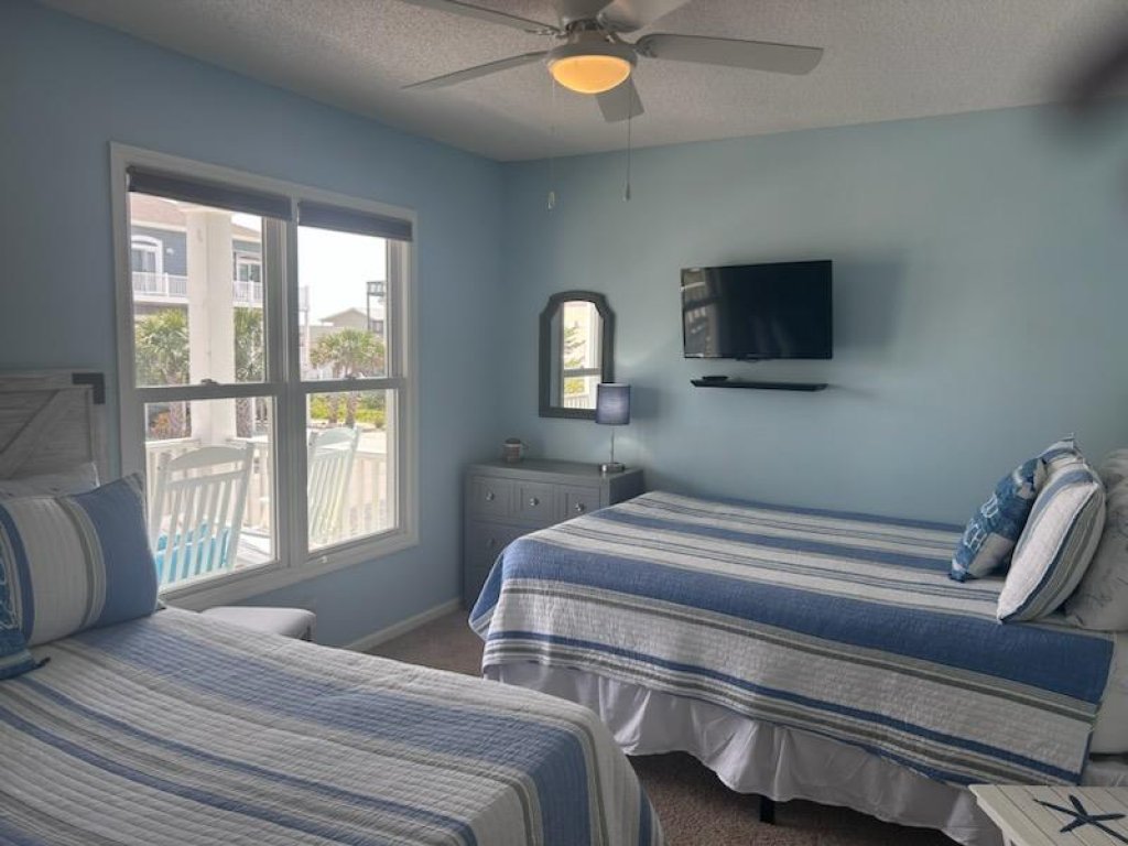 218 Brunswick / 218 Brunswick Ave W Vacation Rental in Holden Beach - RedAwning
