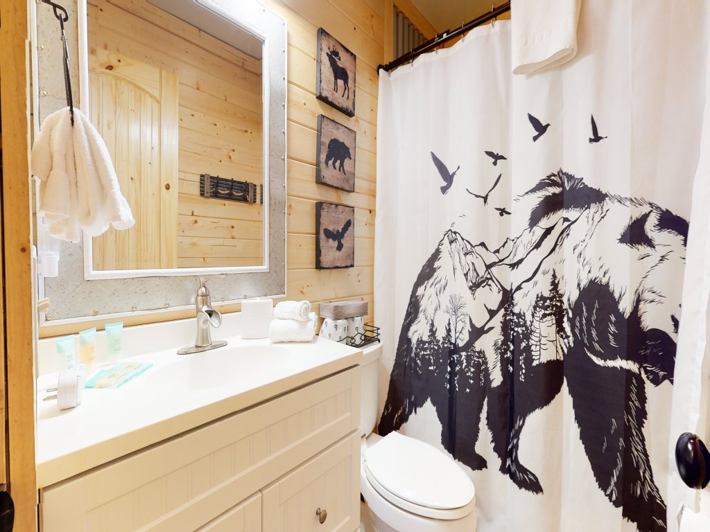 Forest Creek 29 Forest Setting Mountain Townhouse with Private Jacuzzi Vacation Rental in Mammoth Lakes - RedAwning