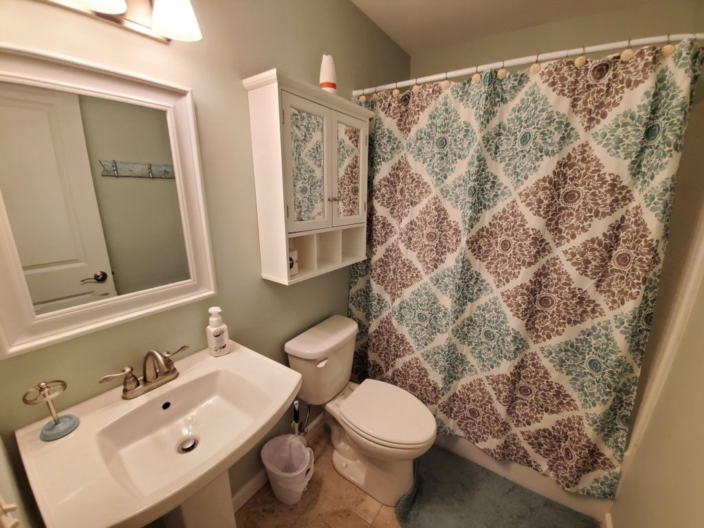 Floridays Vacation Home with Pool near to beach Vacation Rental in St. Augustine - RedAwning