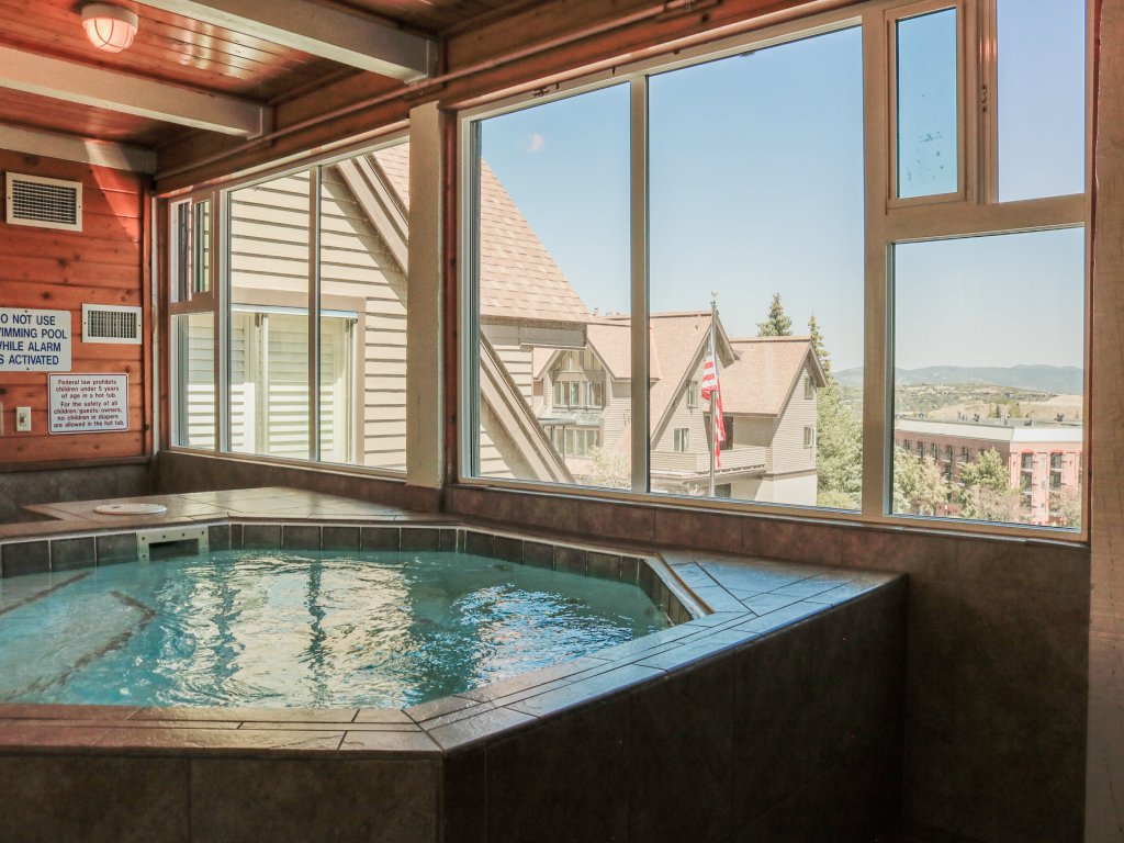 223 Ski Bum Studio Prime Base Spot Vacation Rental in Park City - RedAwning