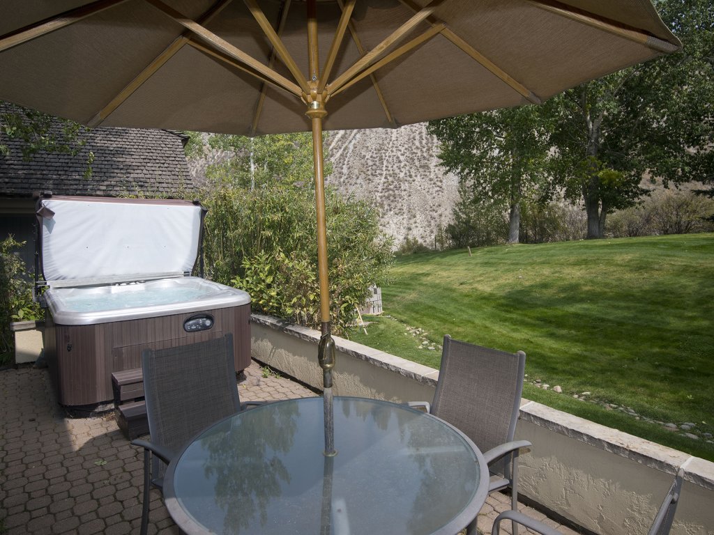 Enclave 158 Vacation Rental in Beaver Creek - RedAwning