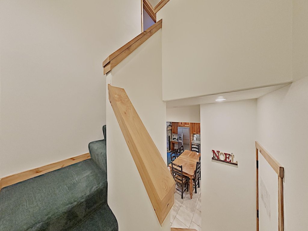 Spacious Two Bedroom Condo with Loft! Enjoy Stargazing in a Quiet Neighborhood! (Snowbird 204) Vacation Rental in Mammoth Lakes - RedAwning