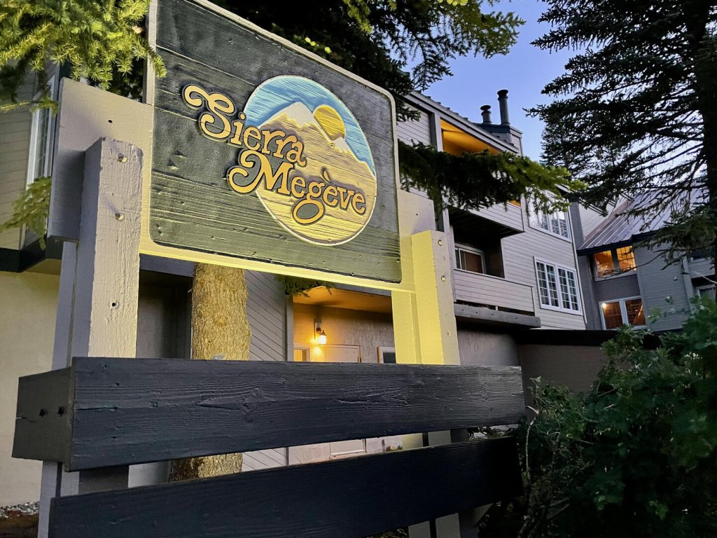 Slopeside Deluxe 2 Bdrm Condo with Underground Parking! (Sierra Megeve 25) Vacation Rental in Mammoth Lakes - RedAwning