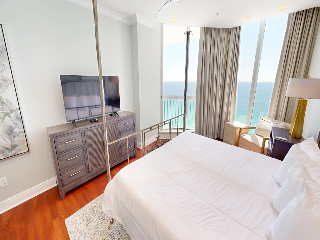 Silver Beach Towers 1905E is a Gulf Front 3 BR Penthouse - views are spectacular Vacation Rental in Destin - RedAwning