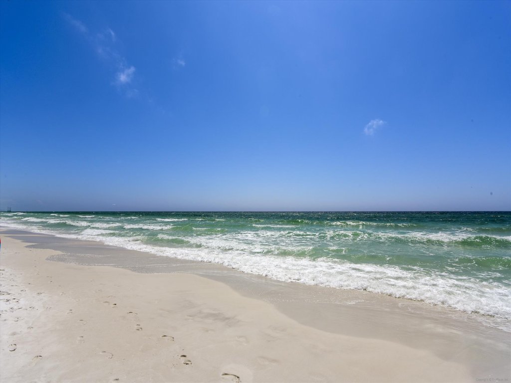 Silver Beach Towers 1905E is a Gulf Front 3 BR Penthouse - views are spectacular Vacation Rental in Destin - RedAwning