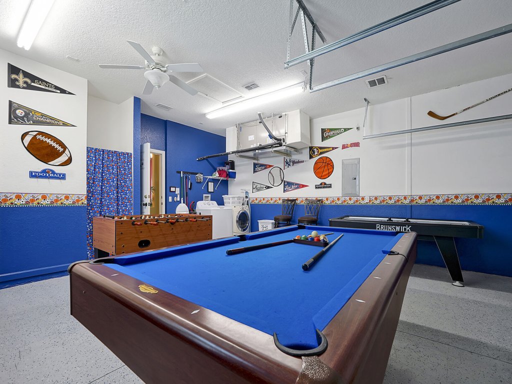 WH7703CS Windsor Hills 4B/4Ba Villa Vacation Rental in Kissimmee - RedAwning