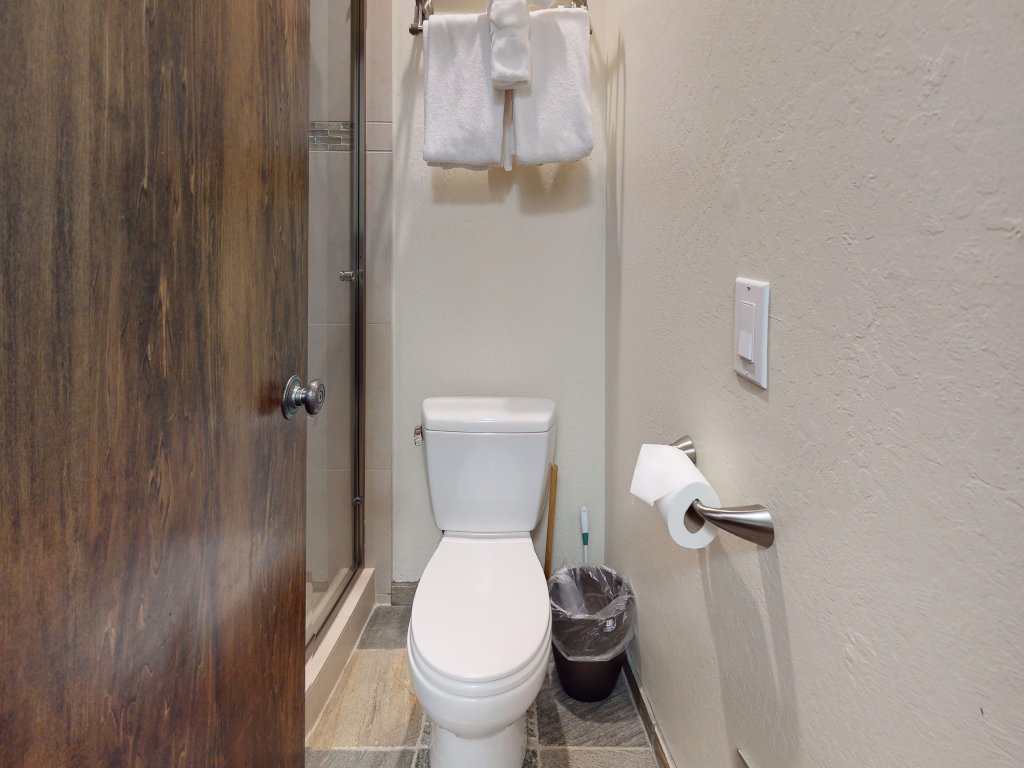 Mammoth Estates 120 Pet-Friendly, Fabulous location, Great for Groups, Walk to Village Gondola Vacation Rental in Mammoth Lakes - RedAwning