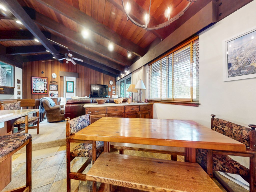Mammoth Estates 204 Large Mountain Condo with Updates, Cozy and Clean, Walk to The Village Vacation Rental in Mammoth Lakes - RedAwning