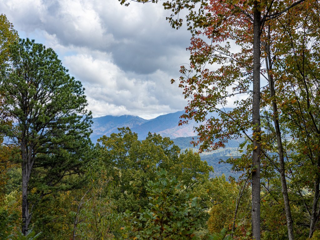 Smoky Retreat Cabin with Free Putt-Putt Course Vacation Rental in Gatlinburg - RedAwning