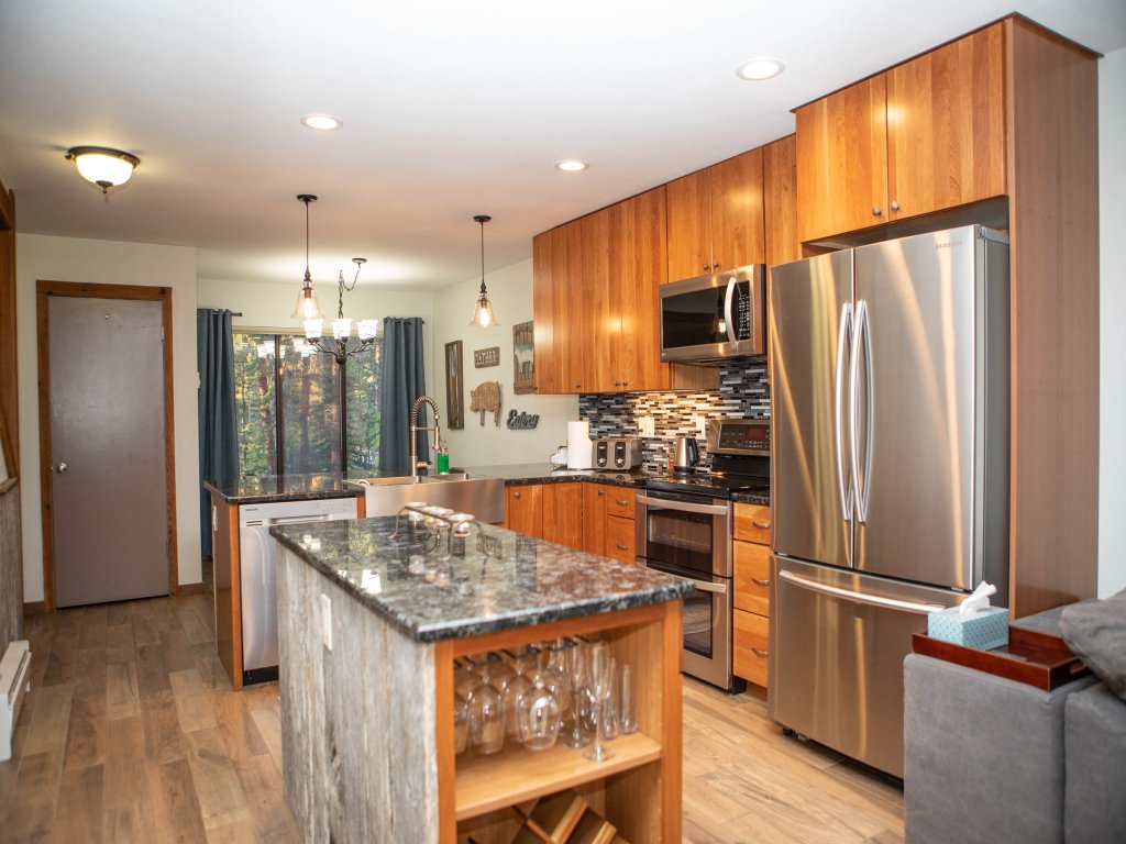 1221 Keystone Gulch Vacation Rental in Keystone - RedAwning