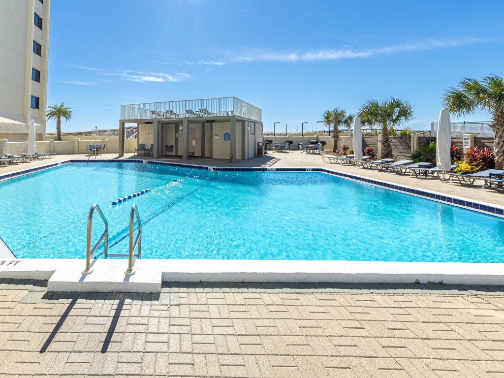 IR 518 is a Stunning 2 BR  that has amazing Sunset views - sleeps 10 Vacation Rental in Destin - RedAwning