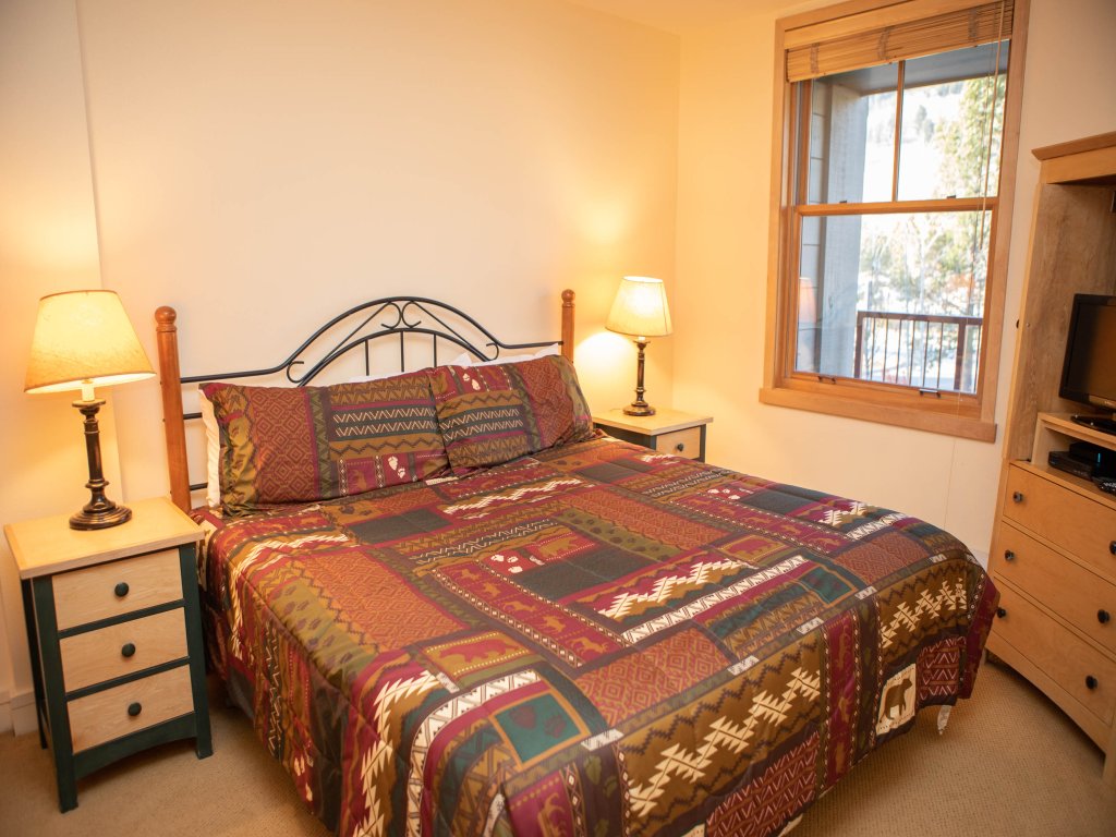 8176 Silver Mill Vacation Rental in Keystone - RedAwning