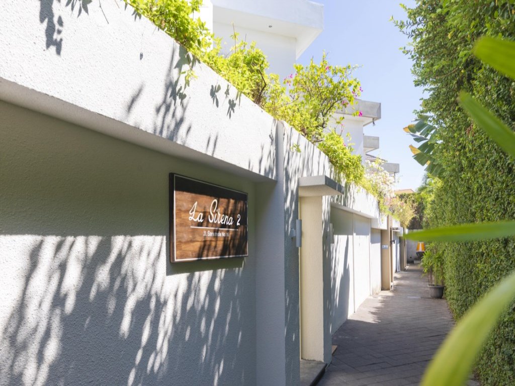 Villa La Sirena 2 minutes from beach Vacation Rental - RedAwning