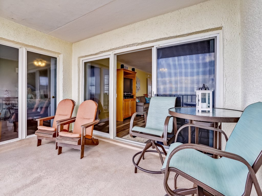 Ocean and Amelia Island View Condo with Oceanside Pool Access Vacation Rental in Fernandina Beach - RedAwning