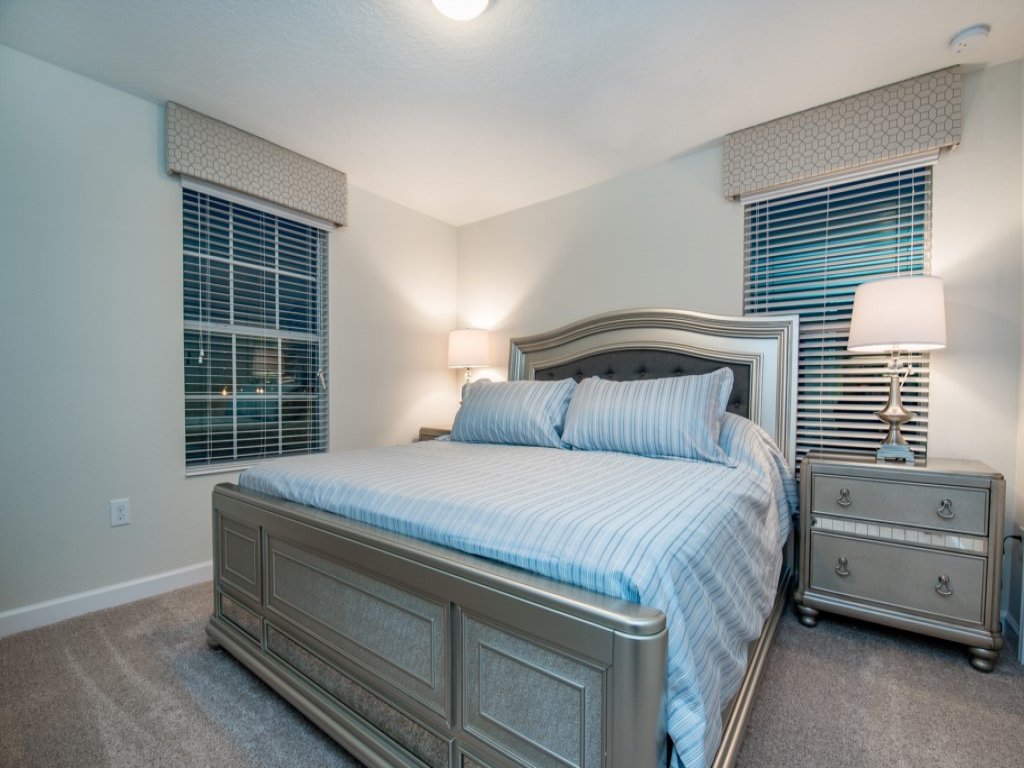 9 Bed Champions Gate 2 Kings Lower Level Vacation Rental in Davenport - RedAwning
