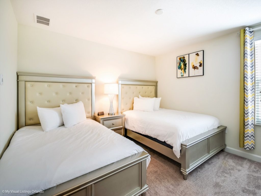 Bring The Whole Family Gate 9 Bedroom 5 Bath Vacation Rental in Davenport - RedAwning