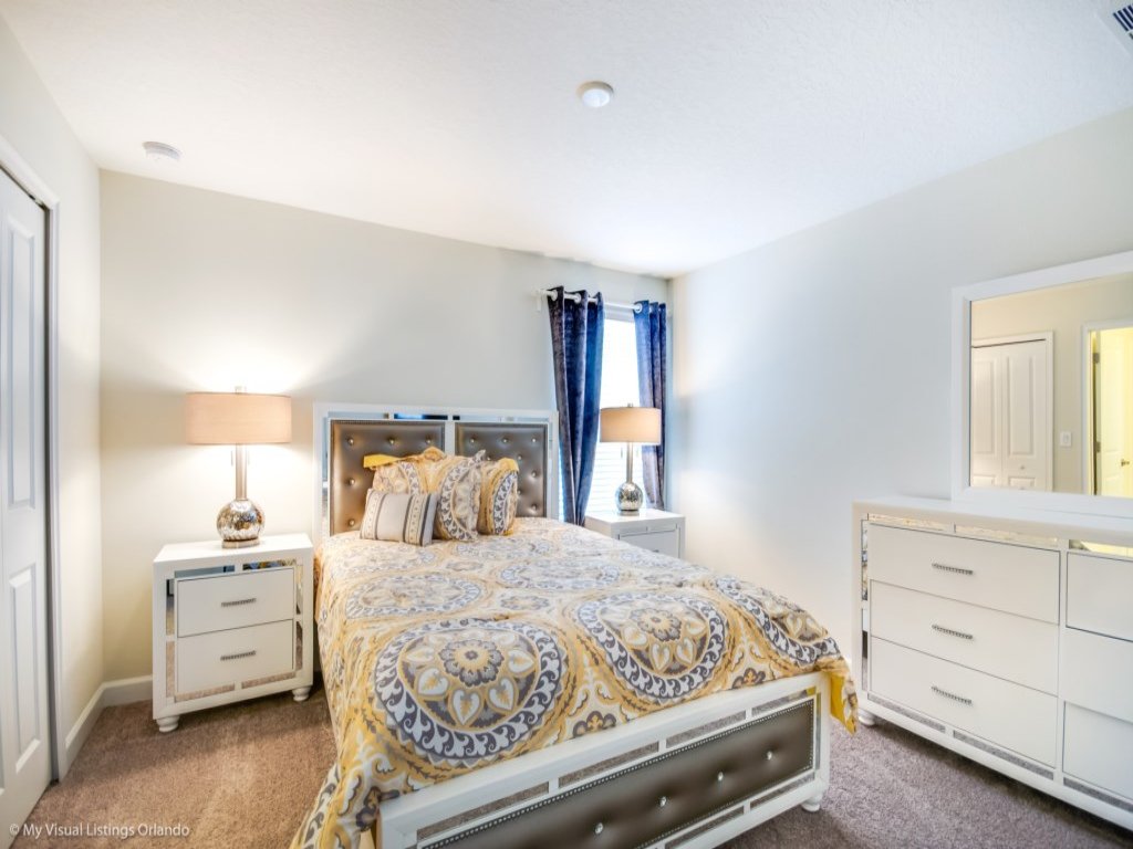 Bring The Whole Family Gate 9 Bedroom 5 Bath Vacation Rental in Davenport - RedAwning