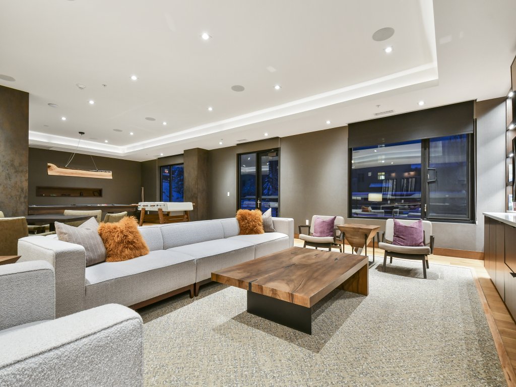New 1 BR Residence in Canyons Village- Ski in/out! Save 20% on 7+ Nights! Vacation Rental in Park City - RedAwning