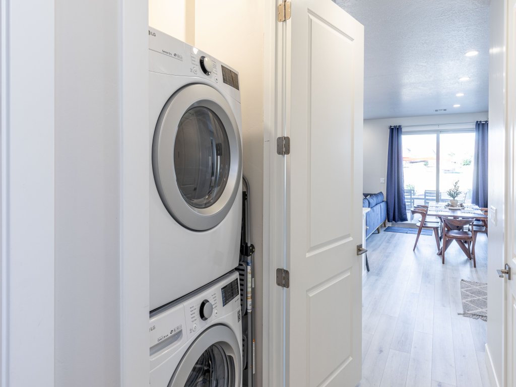 Desert Tortoise Vacation Rental in St. George - RedAwning
