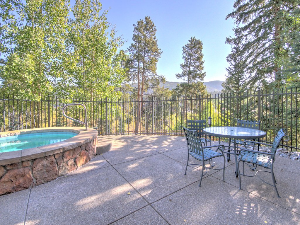 Mountain Thunder Lodge 1213 Vacation Rental in Breckenridge - RedAwning