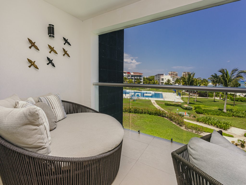 Casa Lanai Vacation Rental - RedAwning