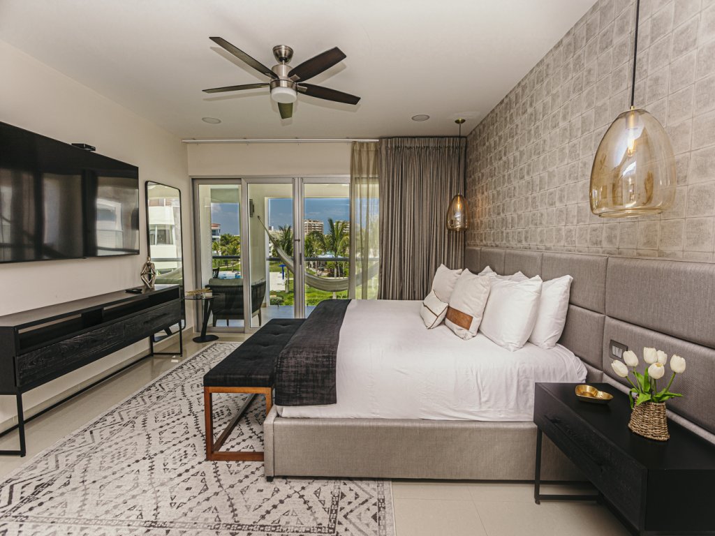 Casa Lanai Vacation Rental - RedAwning