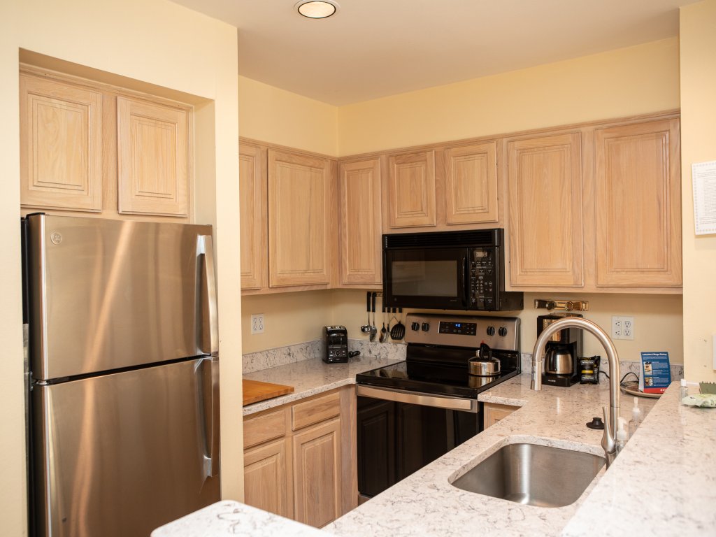 1538 Lakeshore Vacation Rental in Keystone - RedAwning